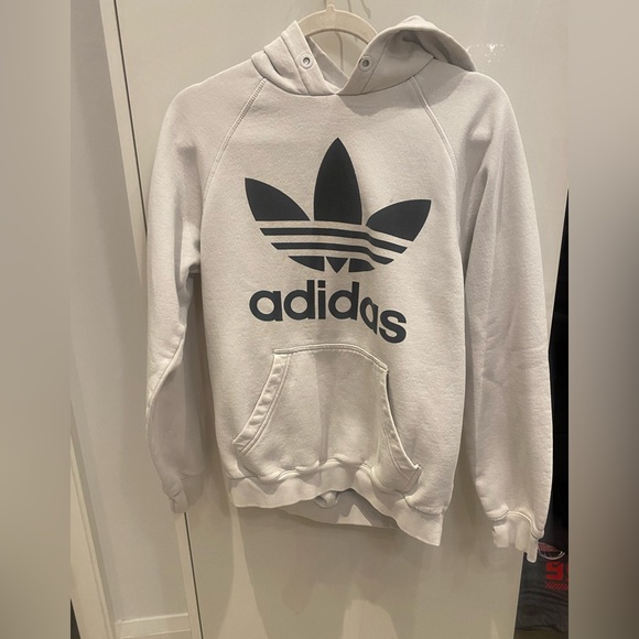 adidas Other - Adidas sweatshirt